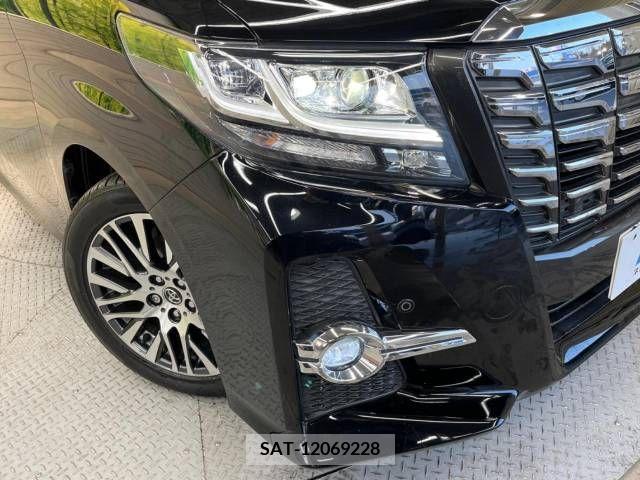 Toyota ALPHARD 2015-07 228448-13