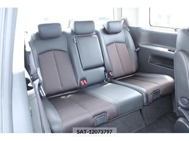 Nissan ELGRAND 2015-10 396464-14