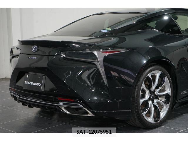 Lexus LC 2017-09 239336-10
