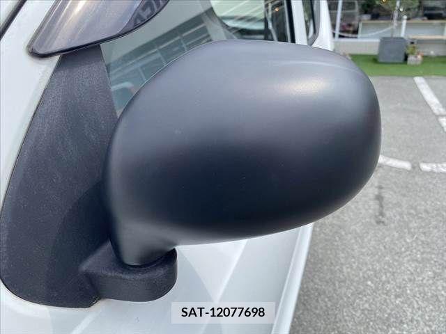 Suzuki ALTO 2018-01 325225-29