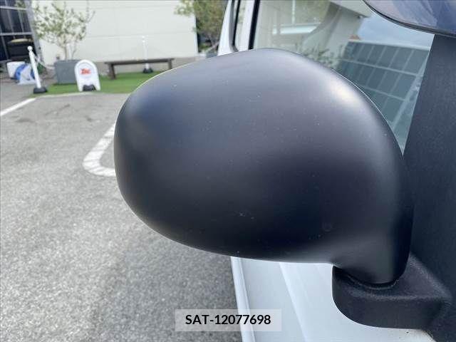 Suzuki ALTO 2018-01 325225-28