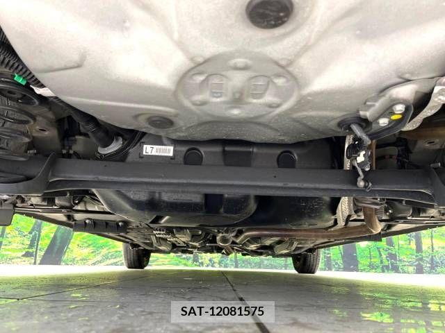 Toyota VITZ 2019-04 243818-17