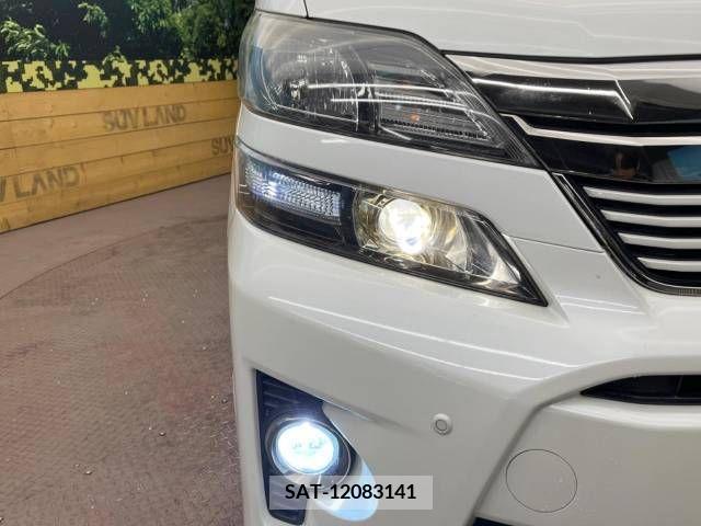 Toyota VELLFIRE 2013-06 210366-12
