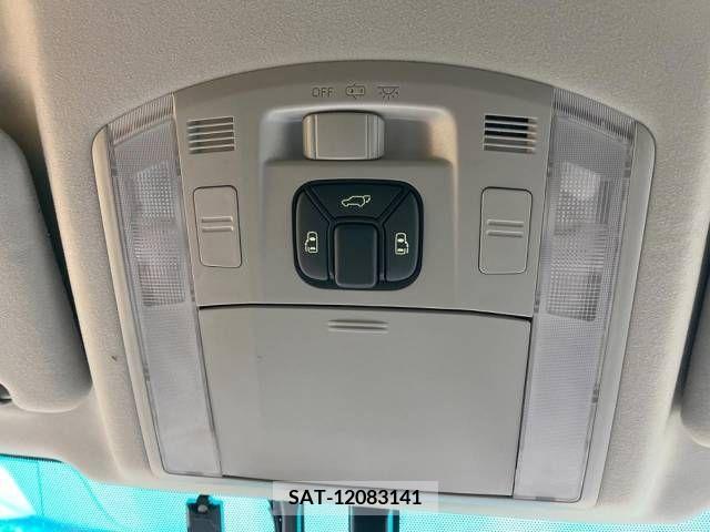 Toyota VELLFIRE 2013-06 210366-4