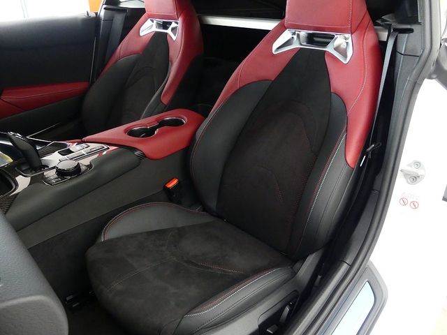 Toyota SUPRA 2022-03 18946-16