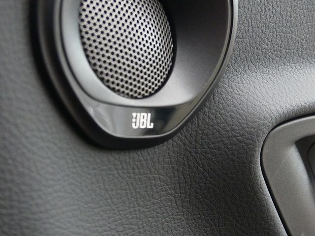 Toyota SUPRA 2022-03 18946-11
