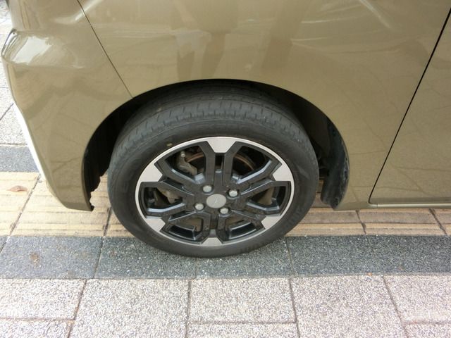 Daihatsu WAKE 2017-12 25014-5
