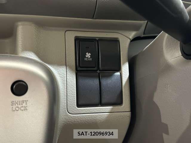 Mazda SCRUM WAGON 2017-05 301853-17