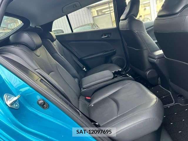 Toyota PRIUS PHV 2017-06 282529-19