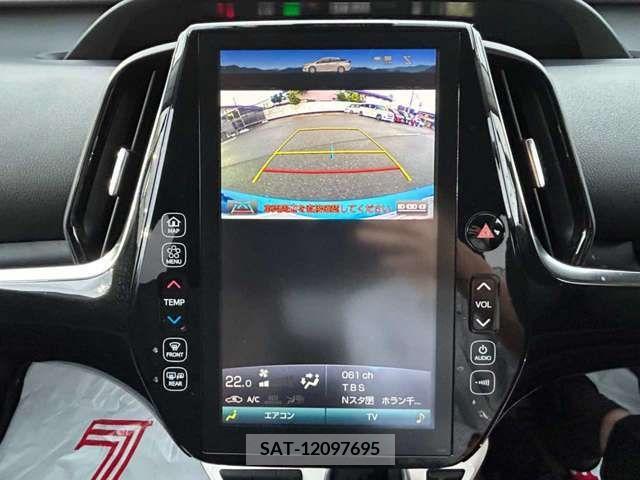 Toyota PRIUS PHV 2017-06 282529-2