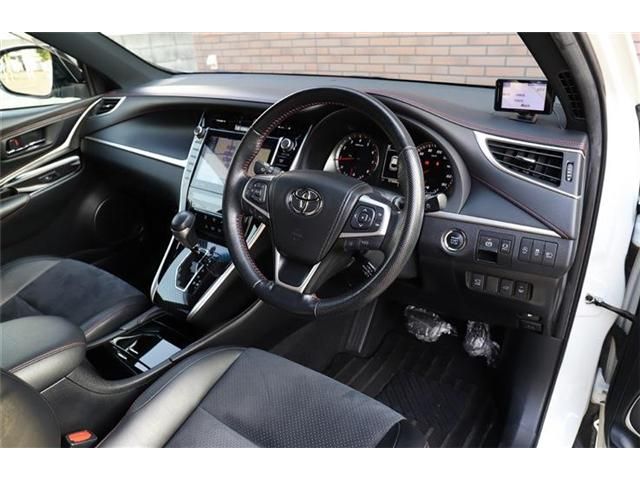 Toyota HARRIER 2018-12 194786-16