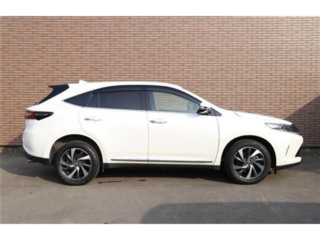 Toyota HARRIER 2018-12 194786-3