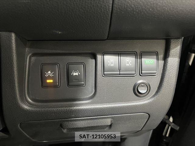 Nissan SERENA 2014-09 367863-7