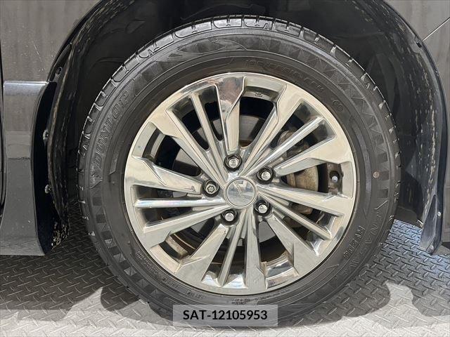 Nissan SERENA 2014-09 367863-29