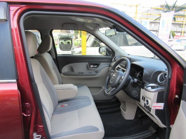 Daihatsu CAST 2016-02 4740-1
