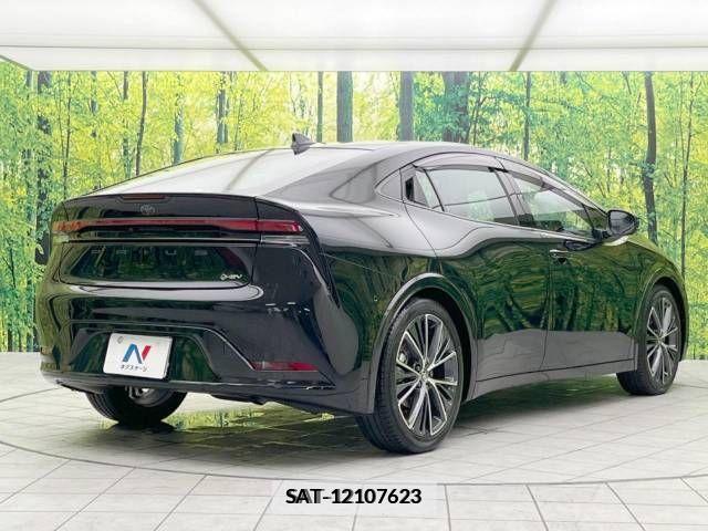 Toyota PRIUS 2023-07 338803-17
