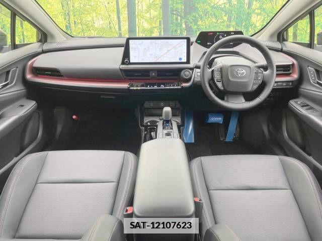 Toyota PRIUS 2023-07 338803-1