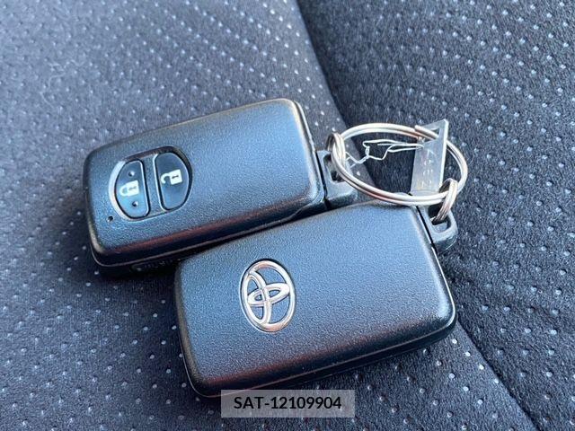 Toyota PRIUS 2012-01 218970-5