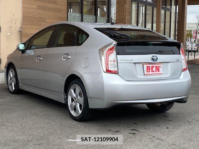 Toyota PRIUS 2012-01 218970-8