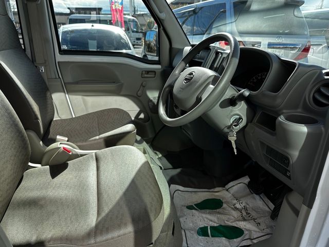 Nissan CLIPPER 2020-05 183424-7