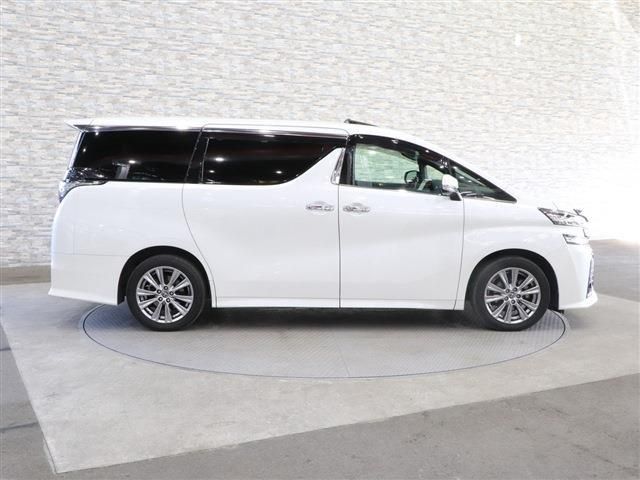Toyota VELLFIRE 2017-11 191762-9