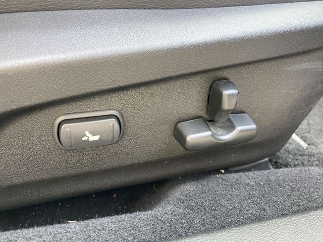 Subaru LEGACY B4 2012-12 187603-8