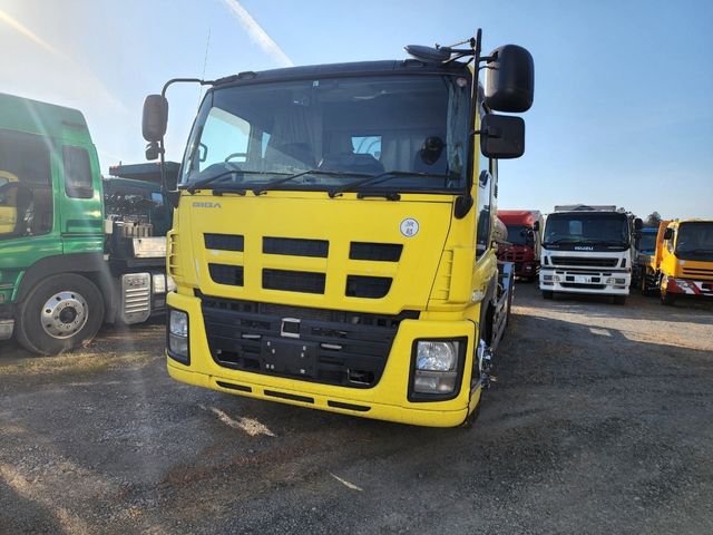 Isuzu GIGA 2012-06 1762-0