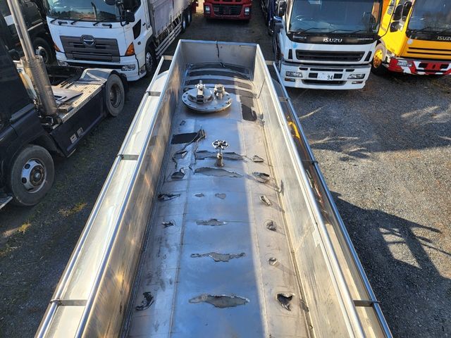 Isuzu GIGA 2012-06 1762-11