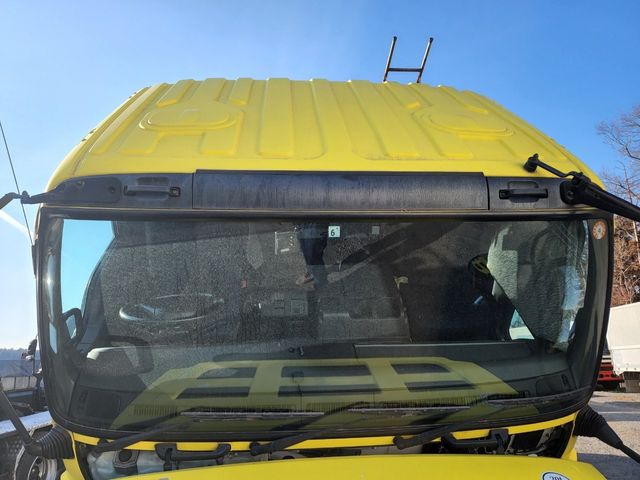 Isuzu GIGA 2012-06 1762-13