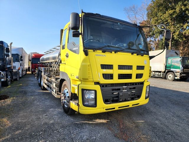 Isuzu GIGA 2012-06 1762-1