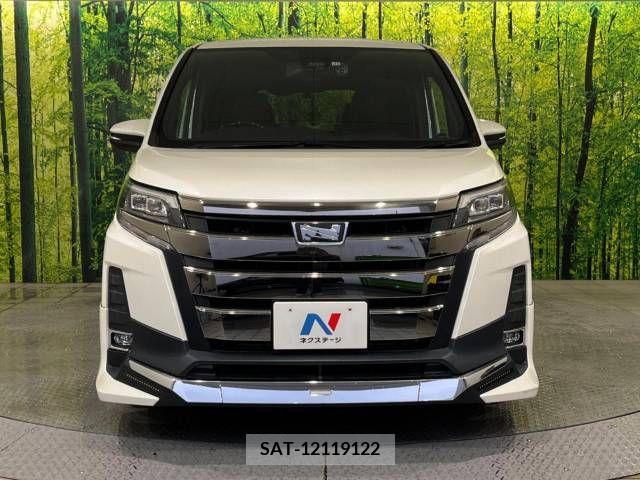 Toyota NOAH 2017-10 216482-14