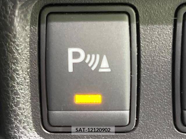 Nissan NOTE 2018-09 365398-5