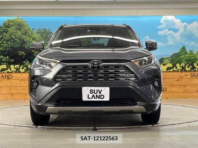 Toyota RAV4 2022-08 367008-14