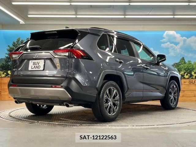 Toyota RAV4 2022-08 367008-17