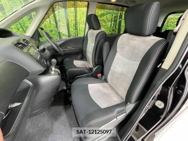 Nissan SERENA 2011-10 284352-8