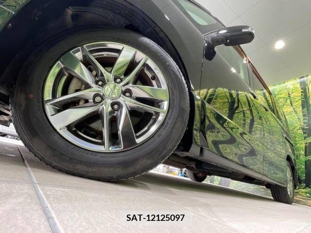 Nissan SERENA 2011-10 284352-14
