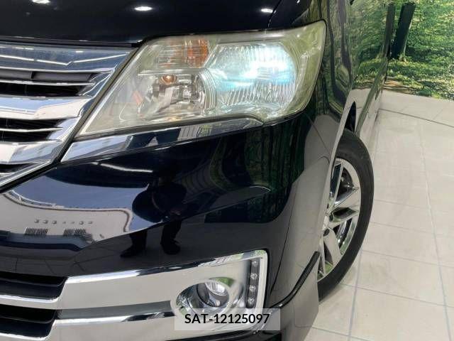 Nissan SERENA 2011-10 284352-13