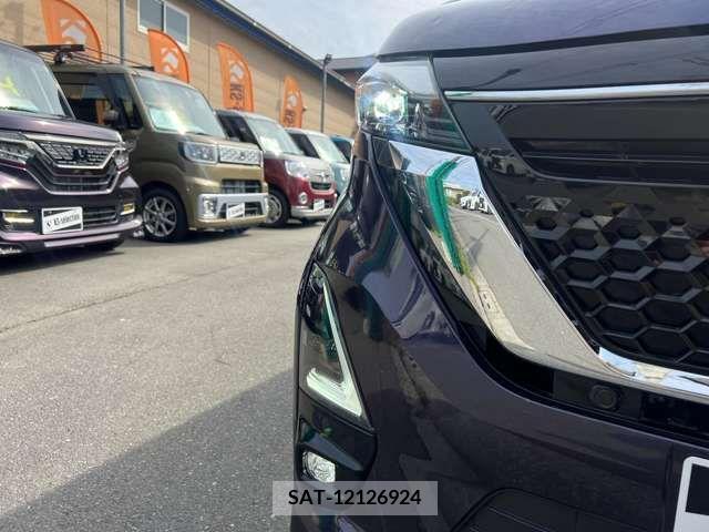 Nissan ROOX 2020-09 276112-14