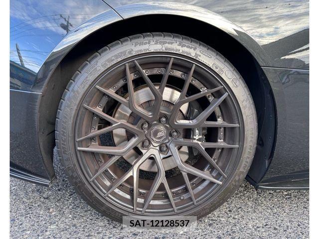 Lexus LC 2018-01 275490-8