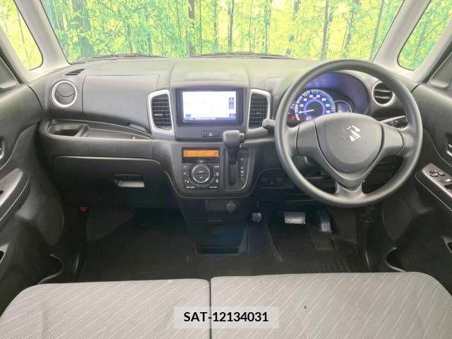 Suzuki SPACIA 2017-05 382368-1