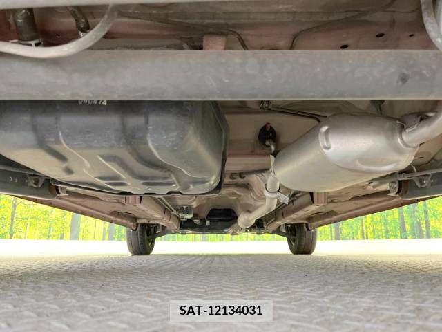 Suzuki SPACIA 2017-05 382368-19