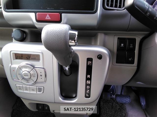 Suzuki EVERY WAGON 2021-10 205888-19