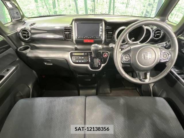 Honda N BOX 2013-08 306827-1