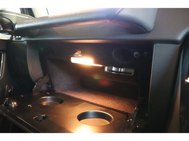 Mercedes Benz G-CLASS 2017-08 181435-22