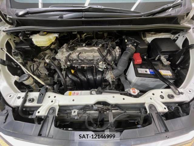 Toyota NOAH 2017-07 321518-19