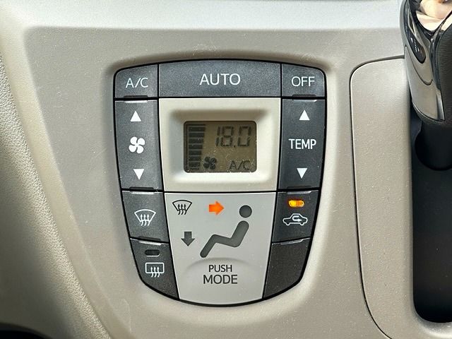 Toyota PIXIS EPOCH 2012-07 6675-15