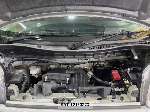Suzuki SPACIA 2018-04 285574-18