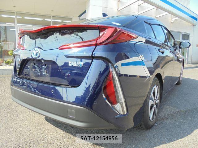 Toyota PRIUS PHV 2020-06 322607-3