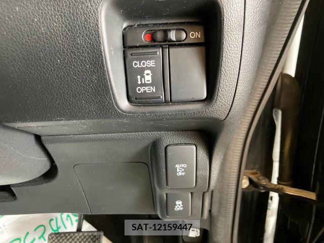 Honda N BOX CUSTOM 2015-03 251016-18