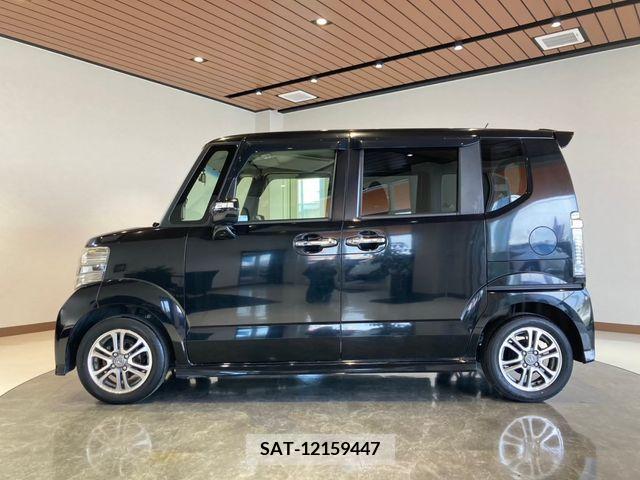 Honda N BOX CUSTOM 2015-03 251016-1